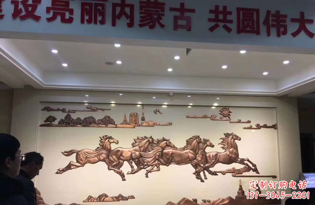 合肥完美展示马到成功的铜马雕塑