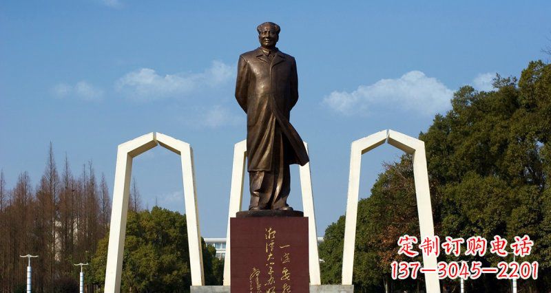合肥纪念性毛主席铜雕,您的精致礼物