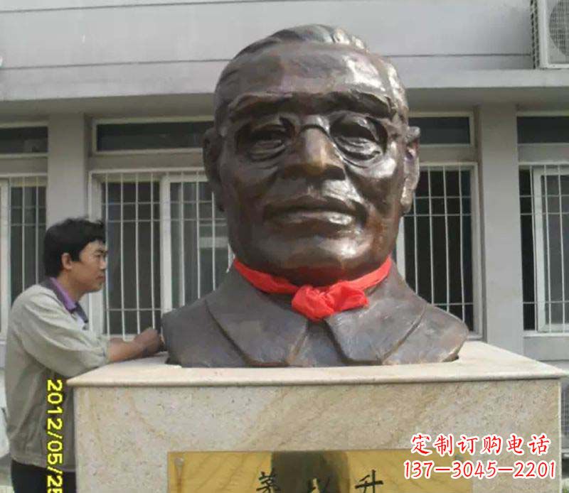 合肥领雕塑:打造精致头像铜雕