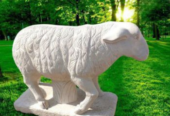 合肥中领雕塑的汉白玉山羊石雕是一件雕刻精美的…