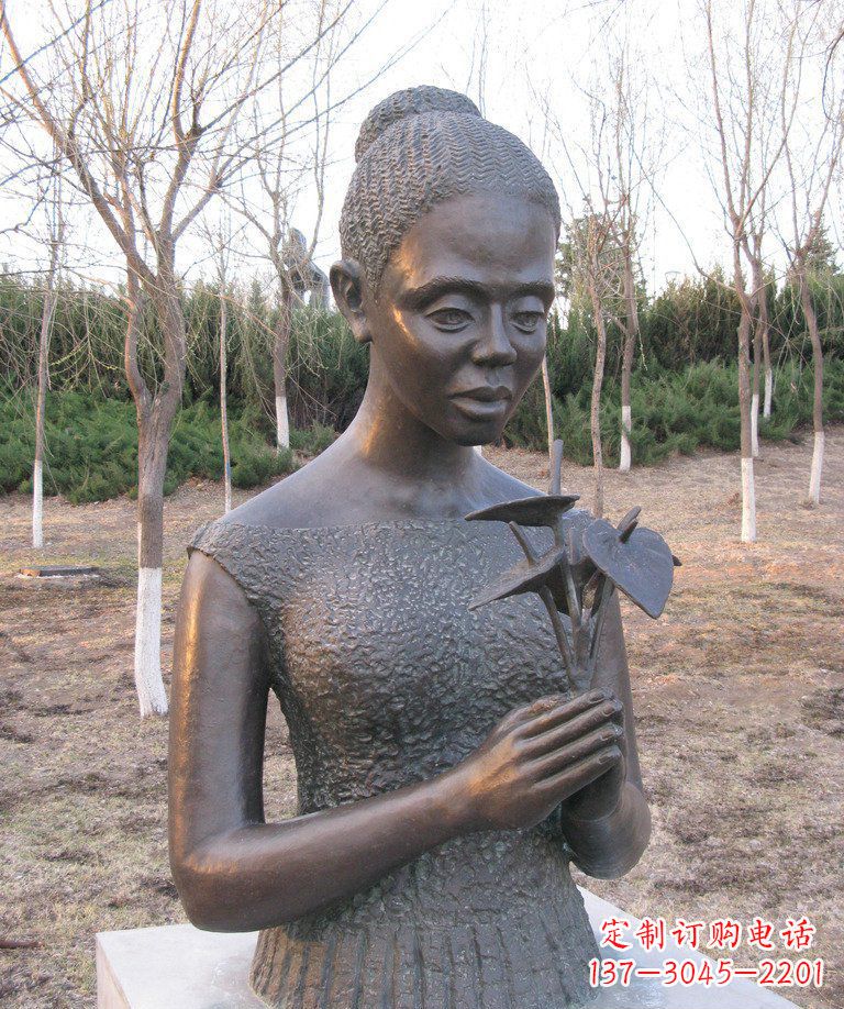 合肥浪漫艺术·女人铜雕