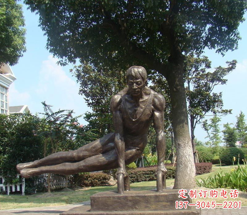 合肥集运动员精神于一身的铜雕