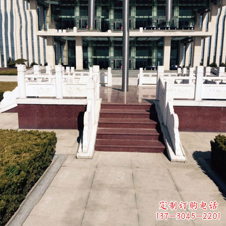 合肥高贵的象征——中领雕塑升旗台雕塑