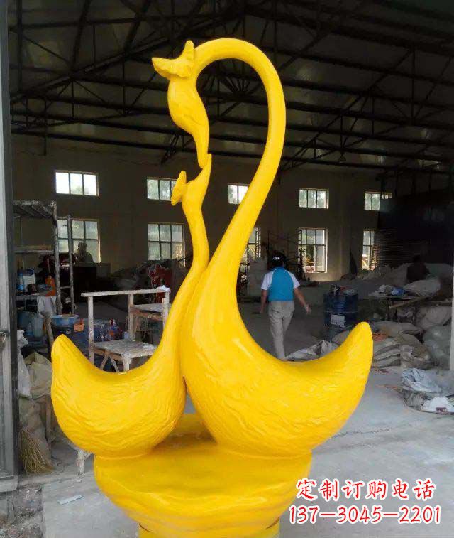 合肥精致的天鹅玻璃钢雕塑