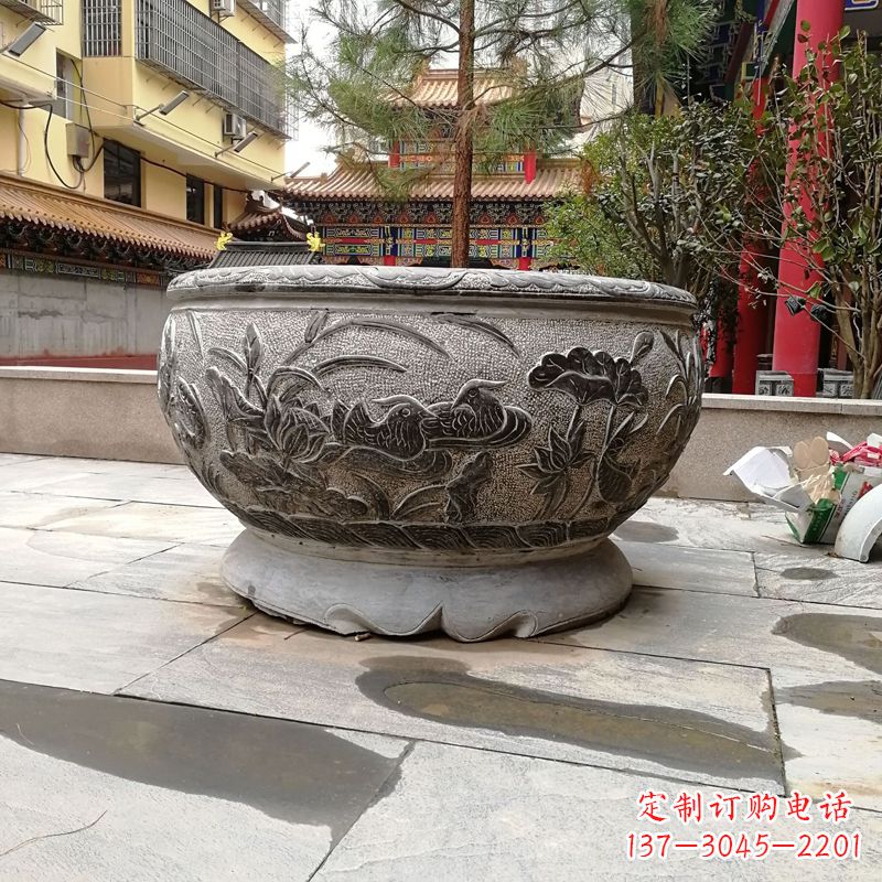 合肥青石仿古风格鱼缸雕塑