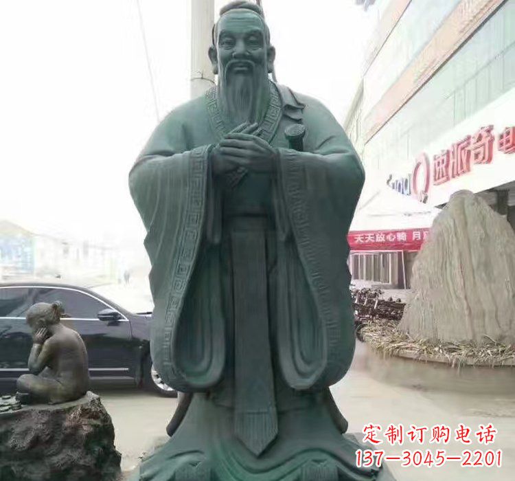 合肥精美的青铜孔子雕像