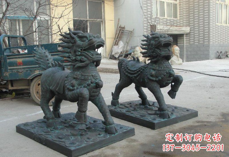 合肥唯美雕塑:青铜立式麒麟