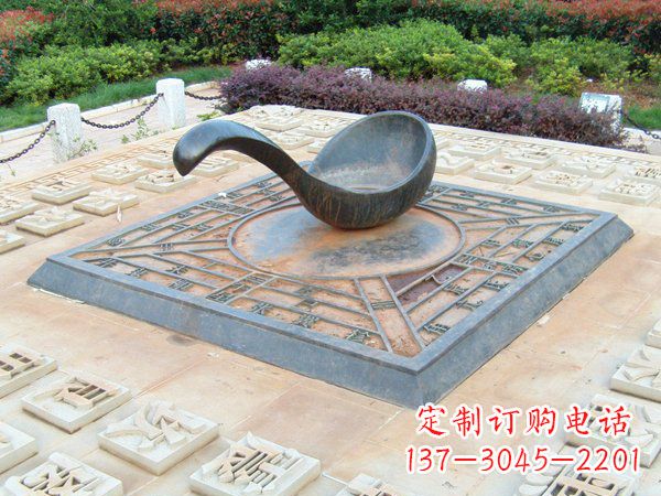 合肥青铜司南指南针:体现传统文化的精致雕塑