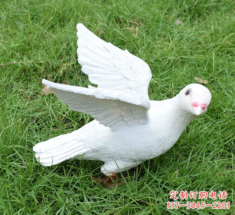 合肥象征和平的少女和平鸽雕塑
