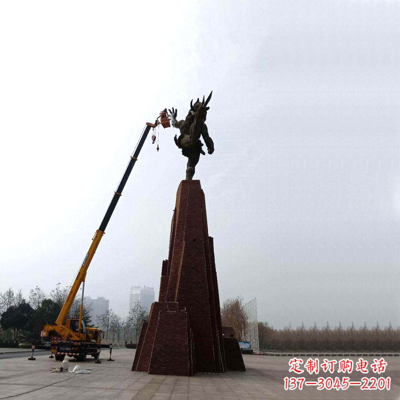 合肥神话传说之“夸父逐日”景观人物雕塑