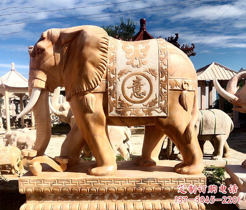 合肥精致多姿的大象雕塑