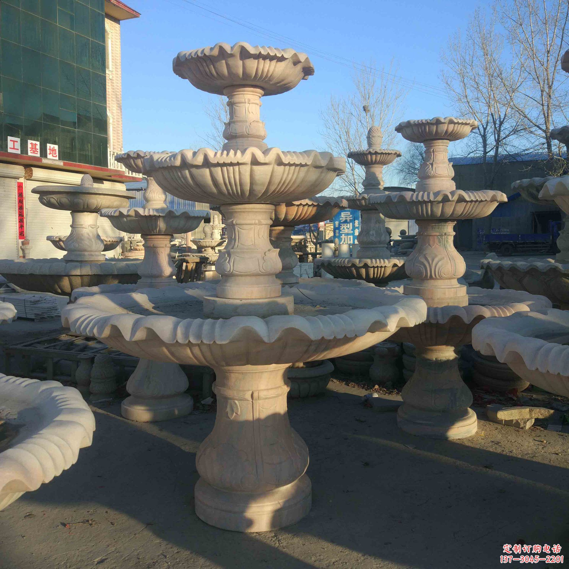 合肥城市增添魅力的石雕天鹅
