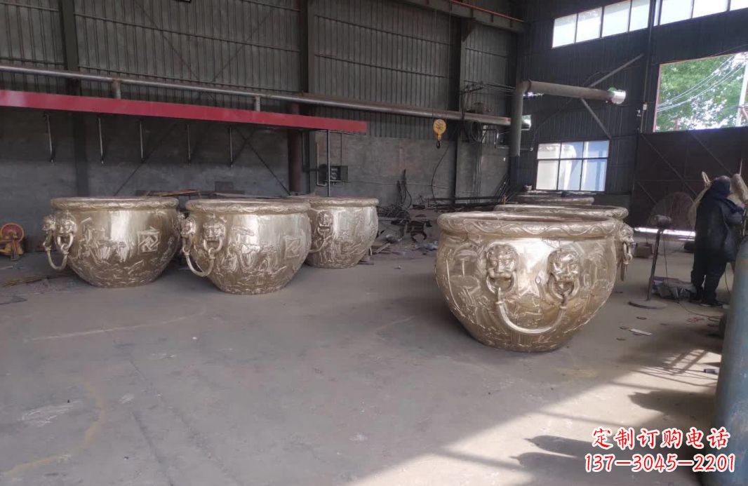 合肥寺庙水缸铜雕塑