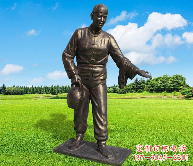 合肥提茶壶的店小二铜雕
