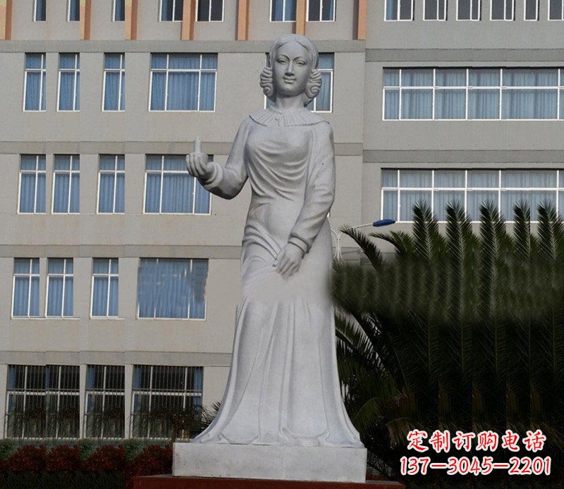 合肥提灯天使弗洛伦斯·南丁格尔石雕 (2)