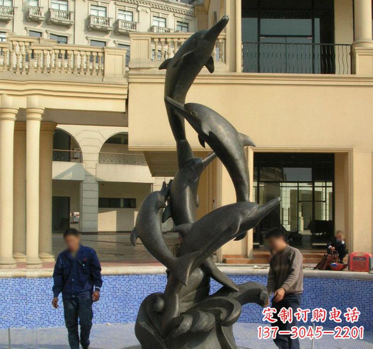 合肥跳跃海豚雕塑