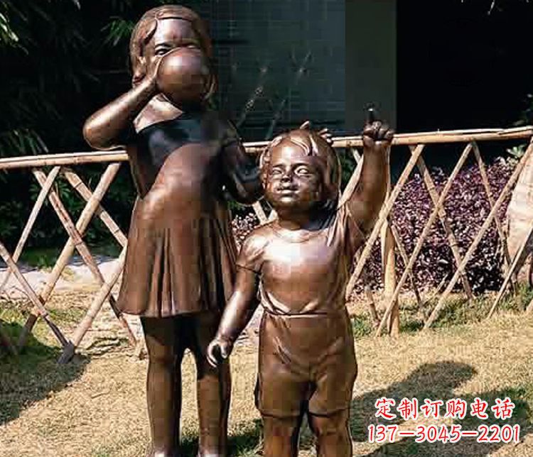 合肥铜雕吹气球儿童