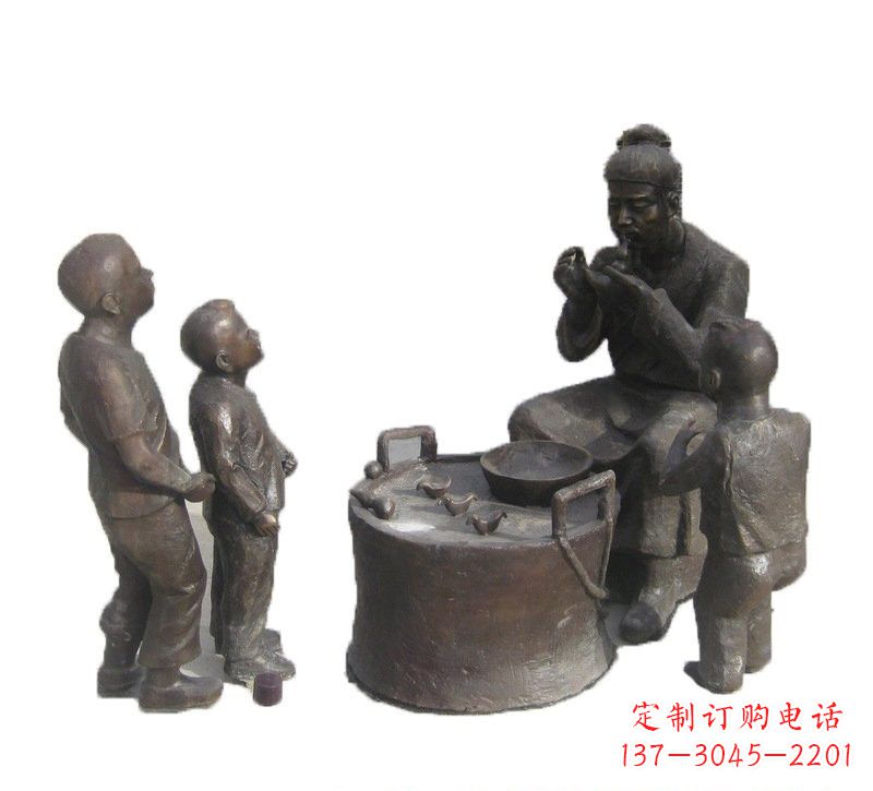 合肥铜雕吹糖人的古代人物