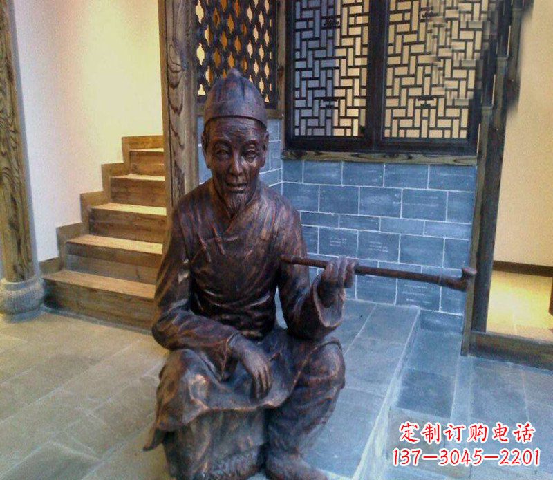 合肥铜雕店小二吸烟庭院人物雕塑