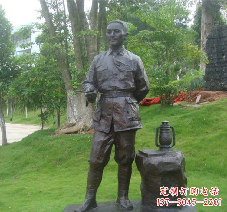 合肥铜雕青年时期邓小平