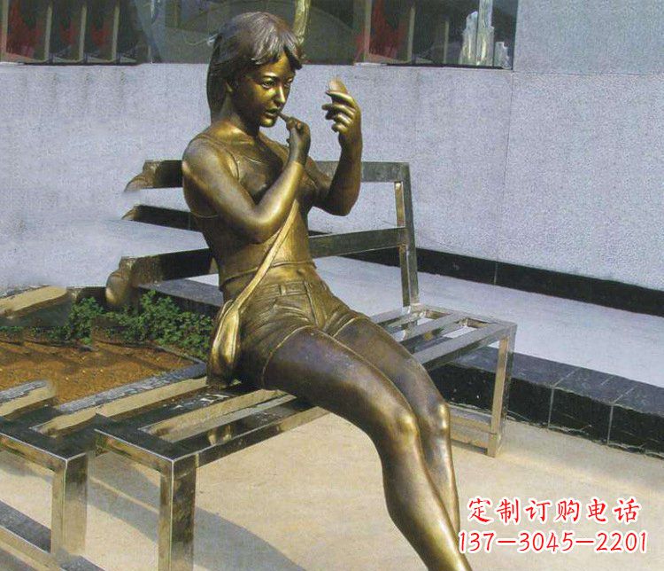 合肥铜雕商业街化妆女孩人物雕塑
