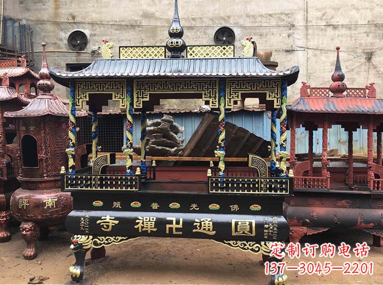 合肥铜雕像铁香炉