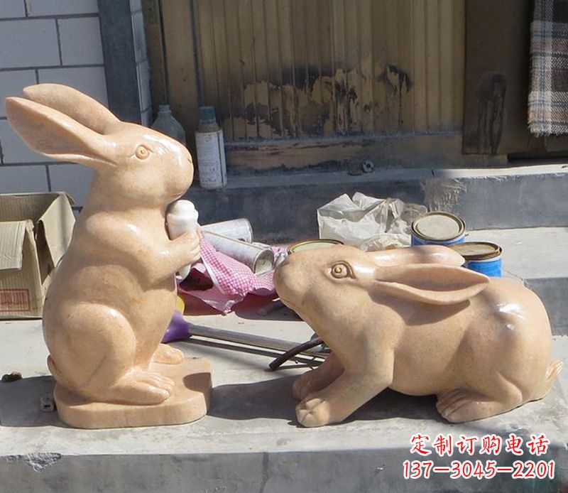 合肥兔子石雕公园动物摆件