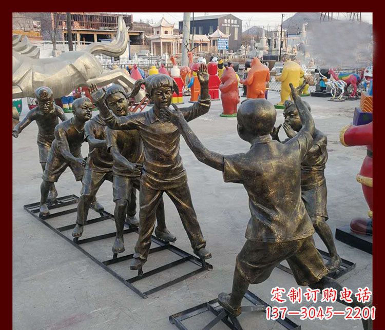 合肥玩老鹰捉小鸡的儿童铜雕