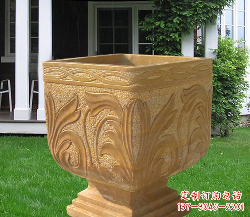合肥晚霞红雕刻景观花盆雕塑