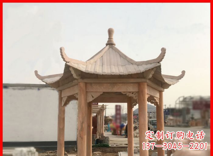 合肥晚霞红公园六角石雕凉亭