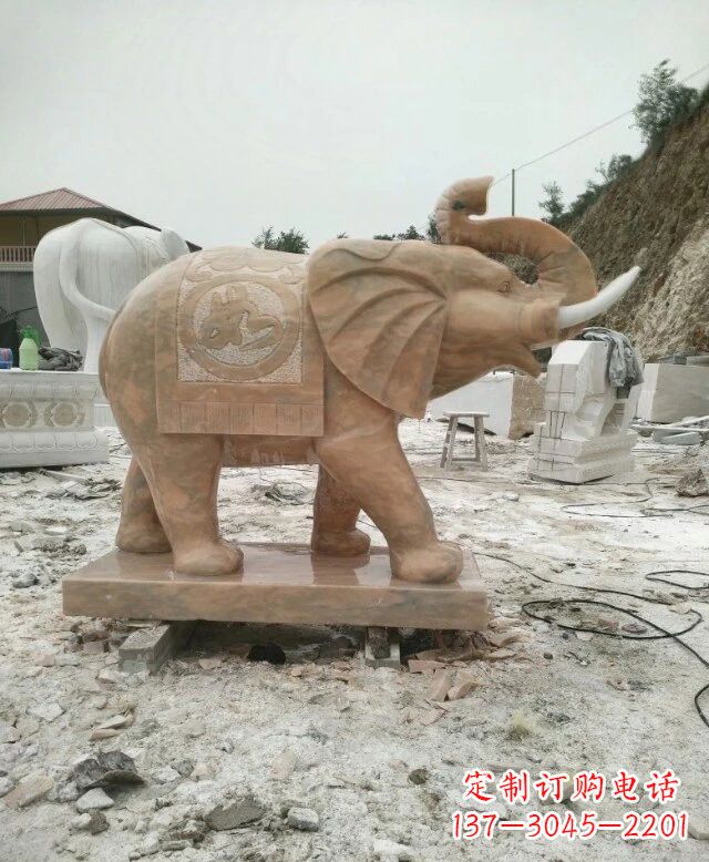 合肥晚霞红吉祥如意大象雕塑