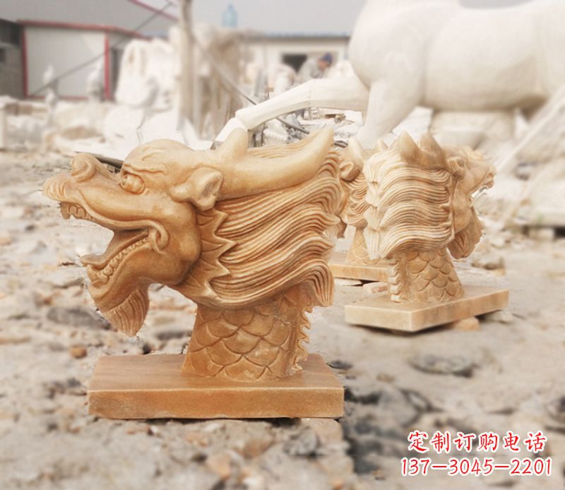 合肥晚霞红喷水龙头雕塑