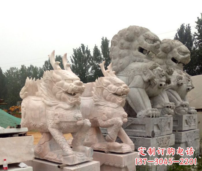 合肥晚霞红瑞兽麒麟石雕