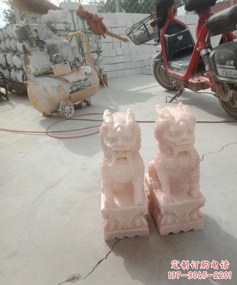 合肥晚霞红神兽麒麟动物雕塑