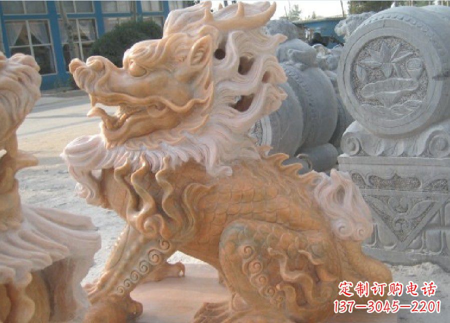 合肥晚霞红神兽麒麟雕塑