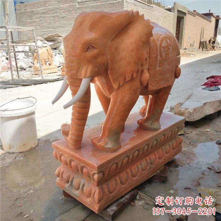 合肥晚霞红石雕大象