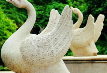 合肥高雅优美的砂岩天鹅雕塑