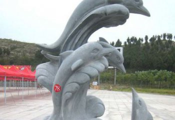 合肥青石海豚雕塑由中领雕塑制作，是一款以海豚…