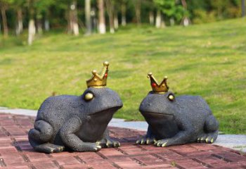 合肥青蛙王子玻璃钢动物雕塑摆件，温馨家居装饰佳品