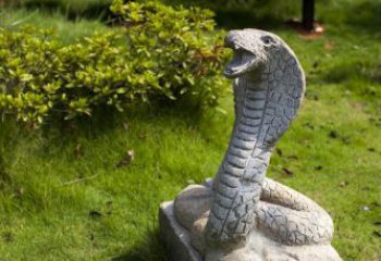 合肥石雕眼镜蛇公园动物雕塑