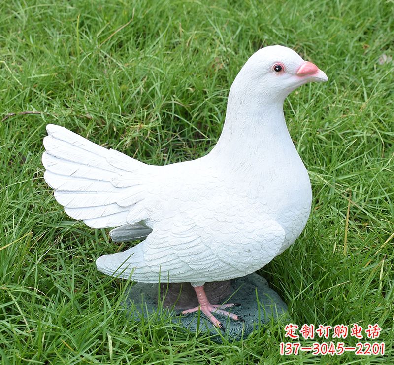 合肥文化广场的和平鸽雕塑