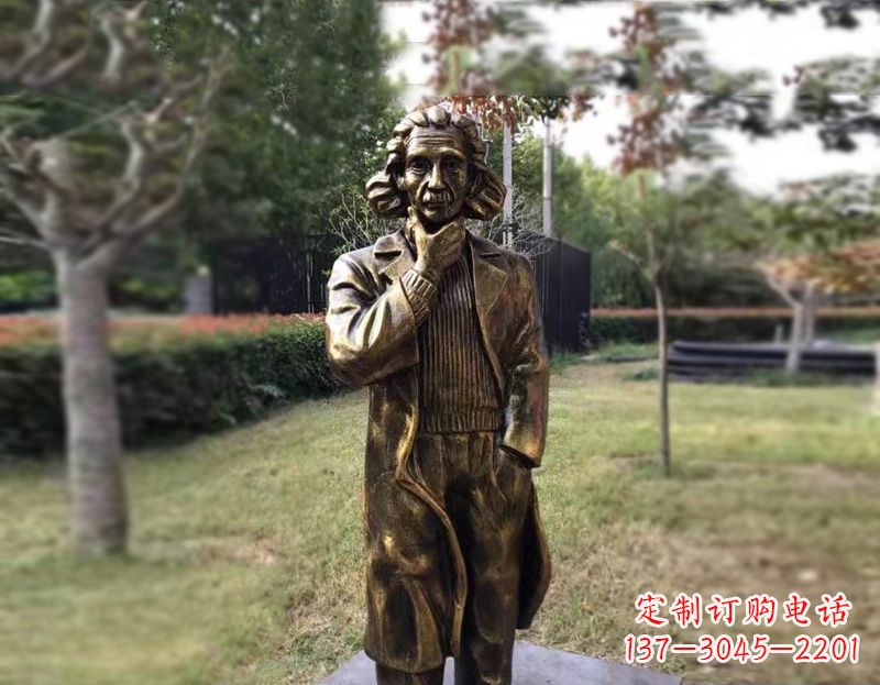 合肥西方名人爱因斯坦铜雕