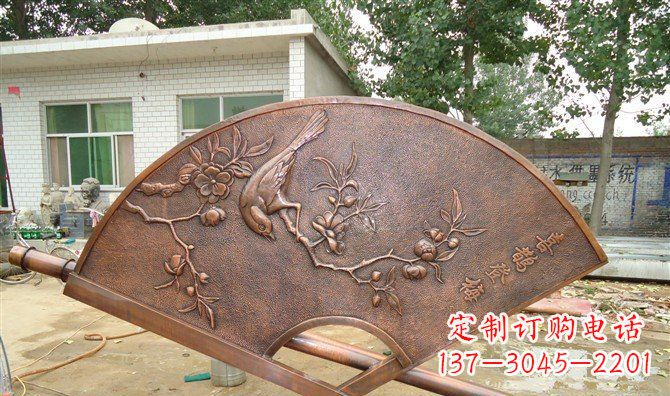 合肥喜鹊登梅扇子景观铜浮雕