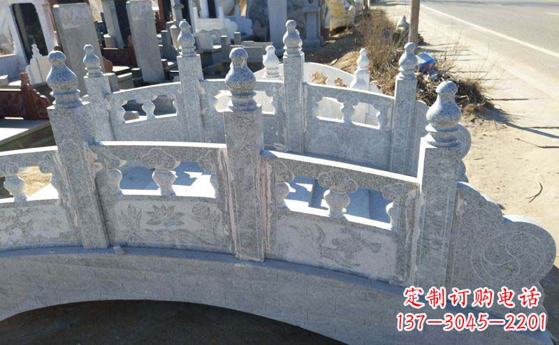合肥小区公园大理石拱桥