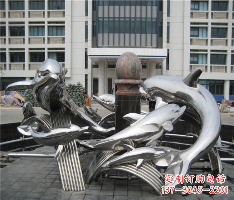合肥校园不锈钢海豚海浪雕塑