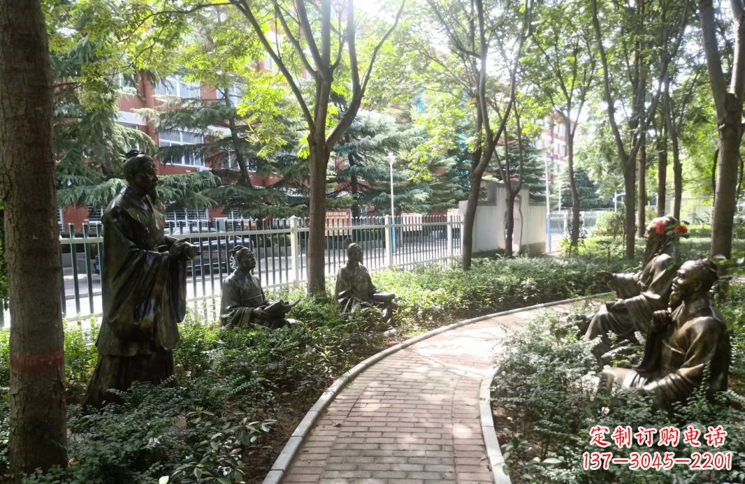 合肥校园古代名人孔子讲学铜雕