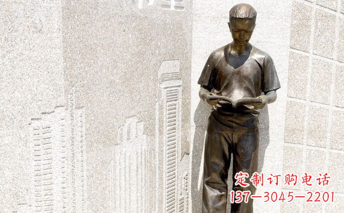 合肥校园看书的学生人物铜雕