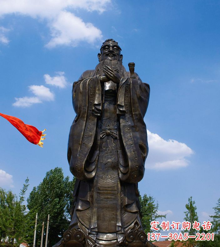 合肥校园里的孔子雕像