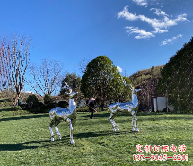 合肥园林镜面不锈钢梅花鹿雕塑