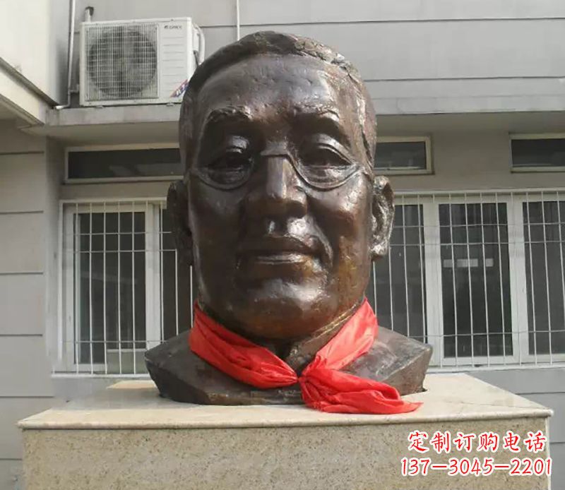 合肥张伯岑校园名人头像铜雕